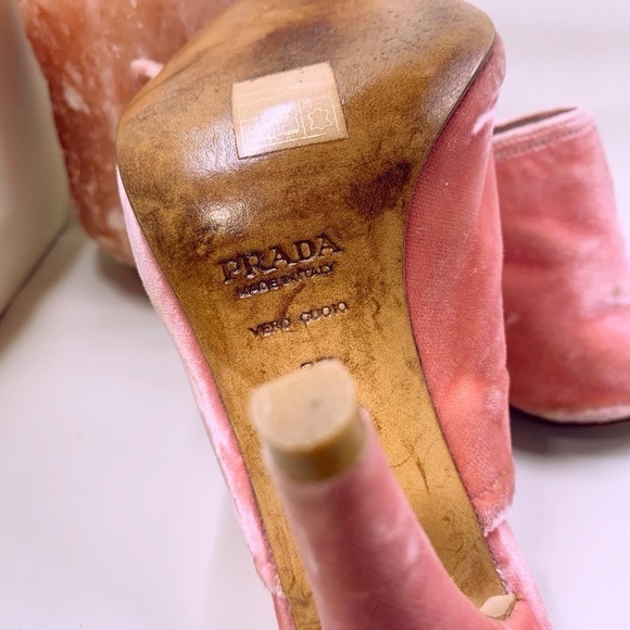 Vintage/Prada Pink Velvet Mule slides/ - Picture 11 of 12